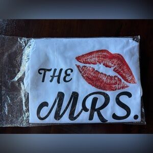 NEW The Mrs. White Apron with Red Lips Print – Bridal or Wedding Gift